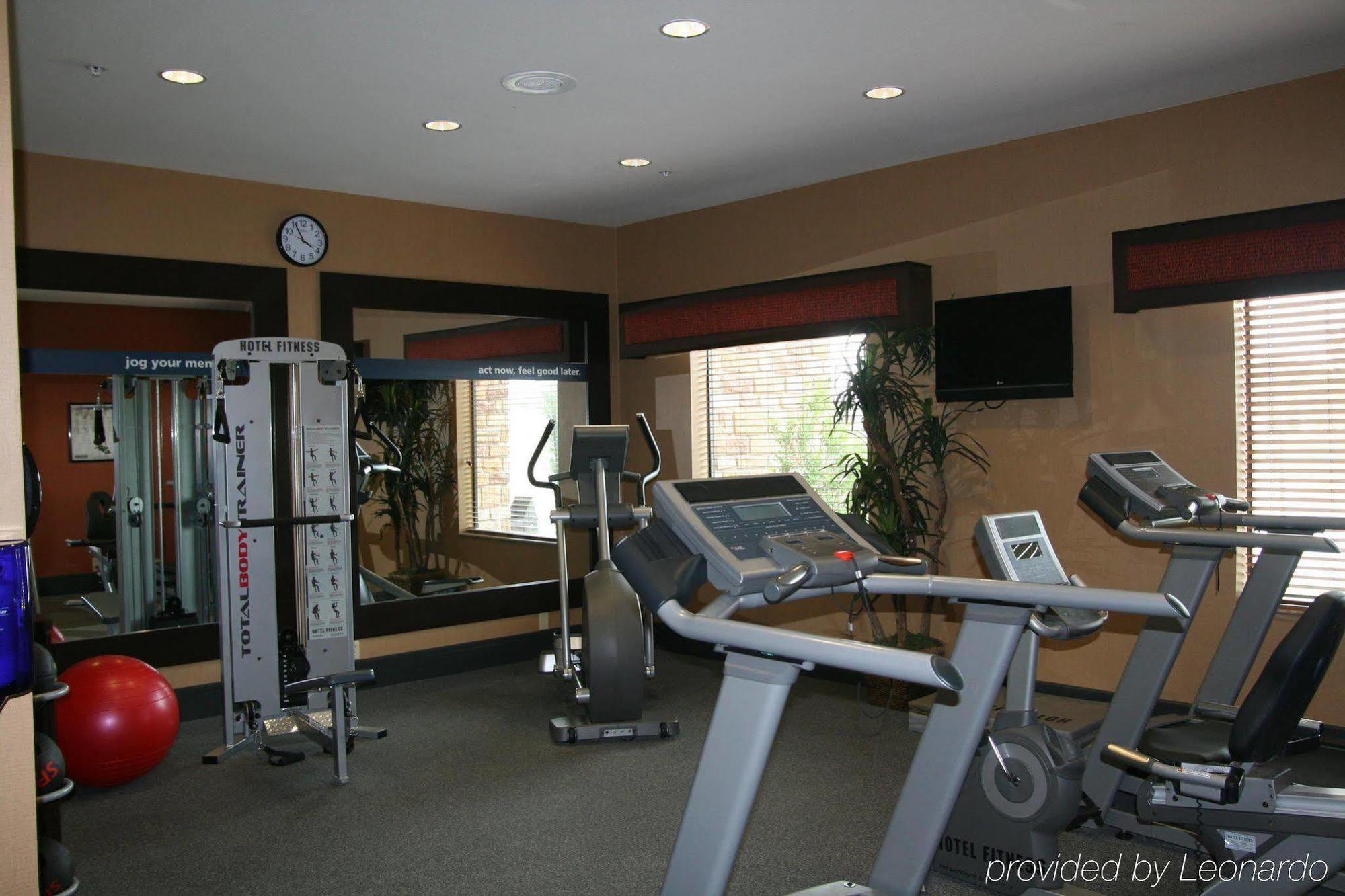 Hampton Inn & Suites Fort Worth/Forest Hill Facilities photo